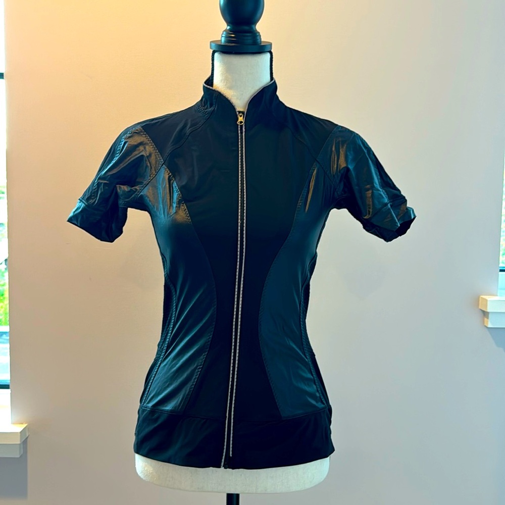 Lululemon Paceline Cycling Jersey size 6